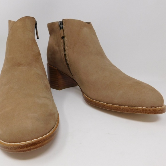 Eileen Fisher Women's Boots Melrose Tan Nubuck Leather Block Heel Booties Size 8 - Picture 2 of 15